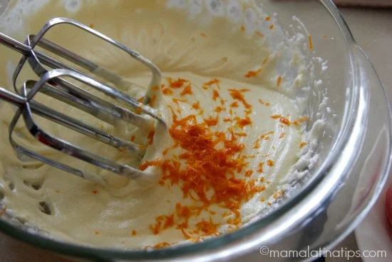dia-reyes-cupcakes-batter-mamalatinatips.com