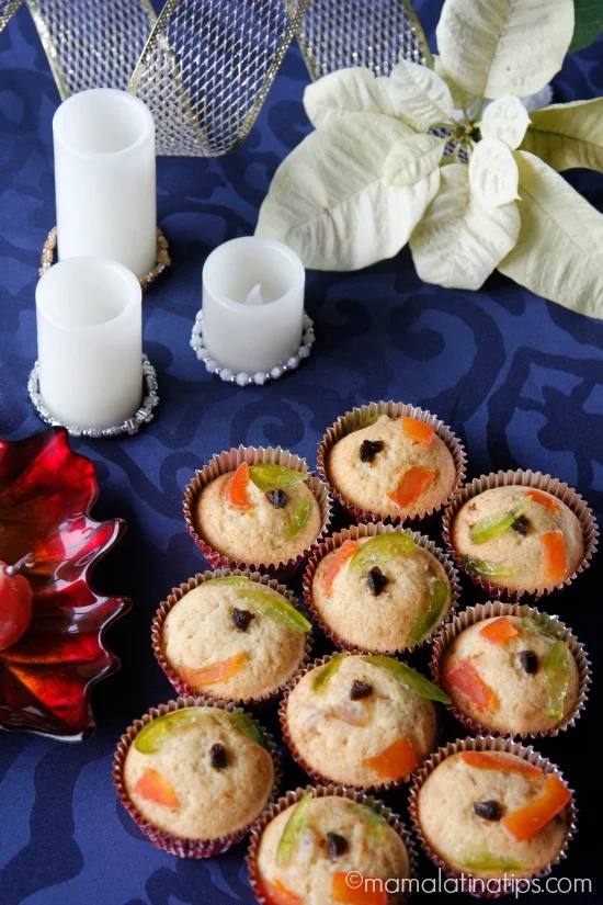 dia-reyes-cupcakes-tablecloth