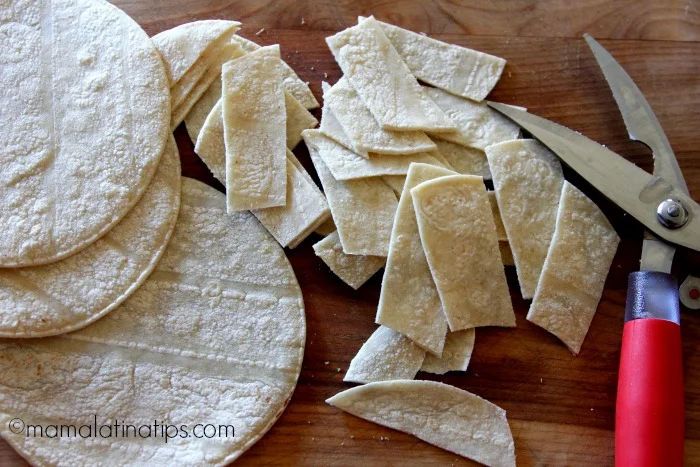 cut-tortillas-mamalatinatips