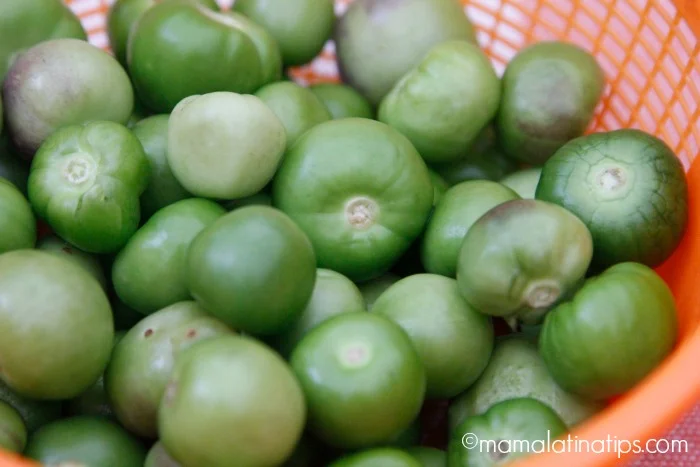Peeled tomatillos