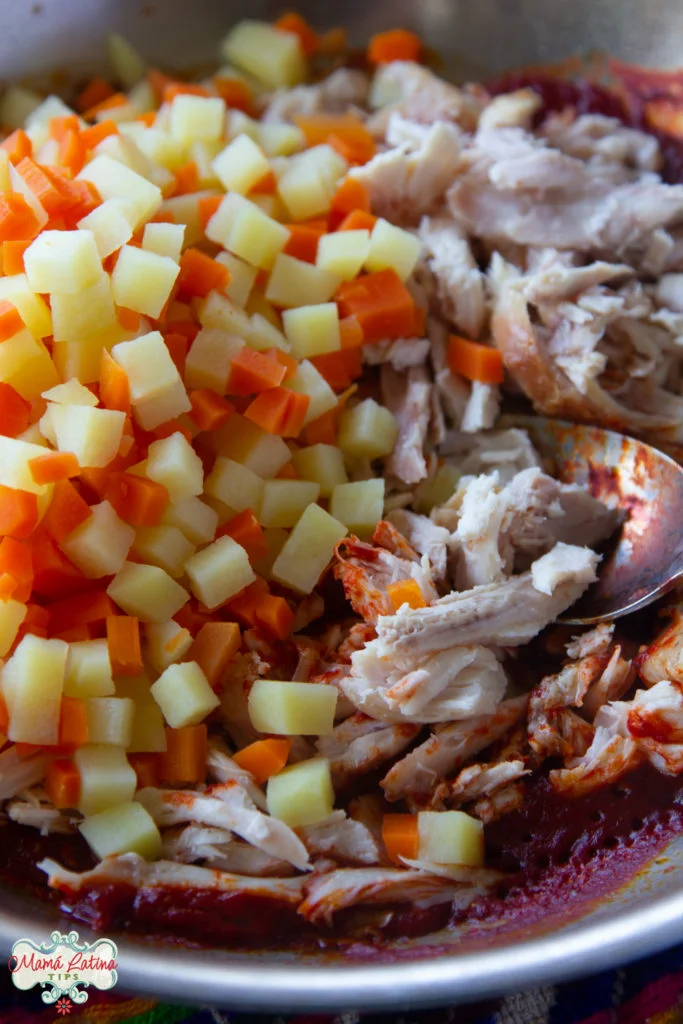 potatoes, carrots and chicken